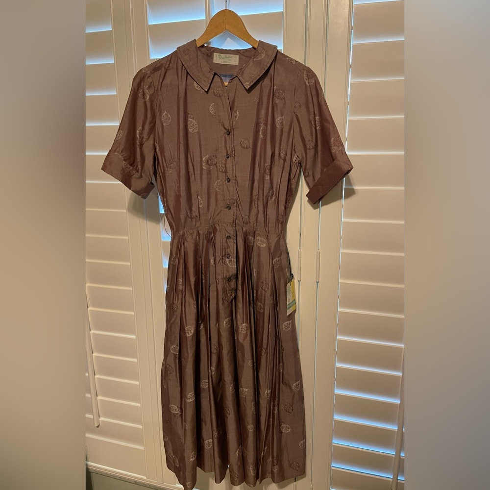 Vintage Silk Brown Leaf Tea  Dress
